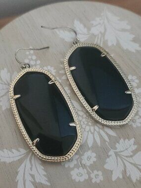 Kendra Scott Navy Blue Elle Gold Earrings